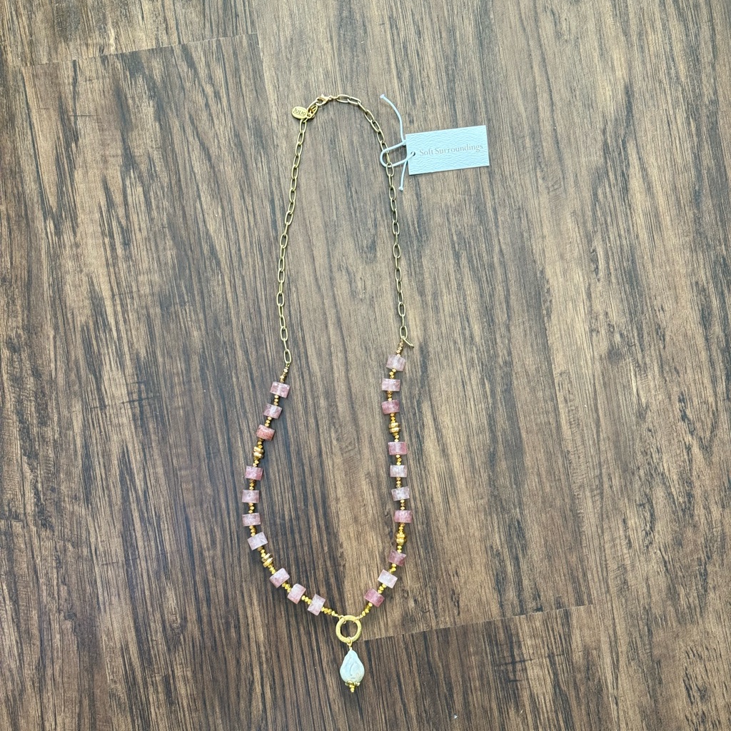 Soft Surroundings Frazier Pearl Pendant Necklace 99$